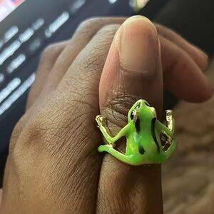 Green Frog Gold Ring